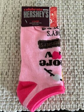 Hershey's Chocolate “S’more to love” socks 2 pair